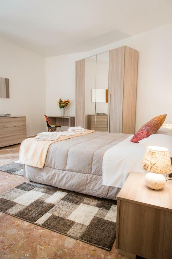 Gabrielli Rooms & Apartments - Maroncelli Werona Zewnętrze zdjęcie